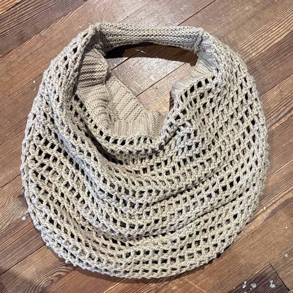 Chic Beige Knit Tote